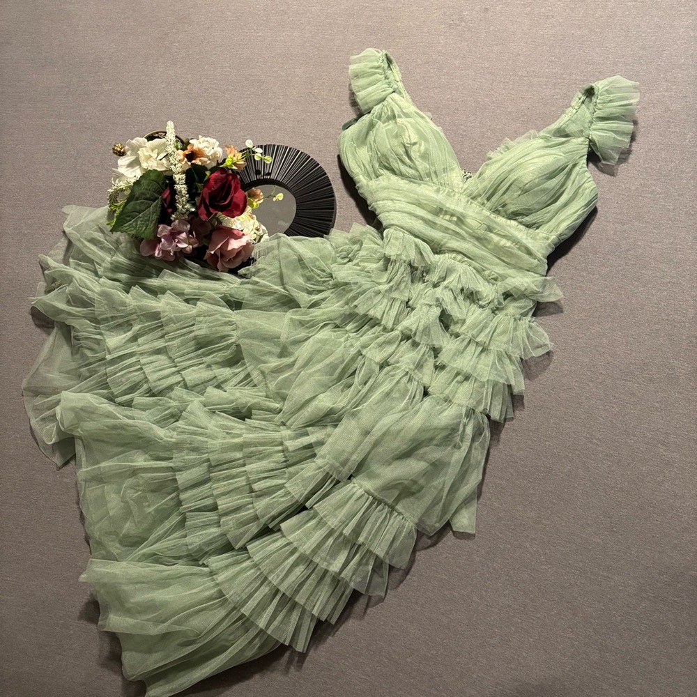 B Darlin Green Ruffled Tiered Maxi Gown - Picture 11 of 16